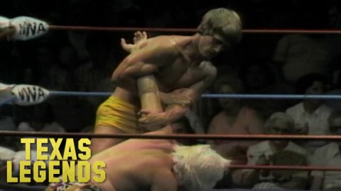 S01E03 iWCCW TexaLegend104