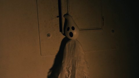 S01E03 The Haunting of Sanitarium